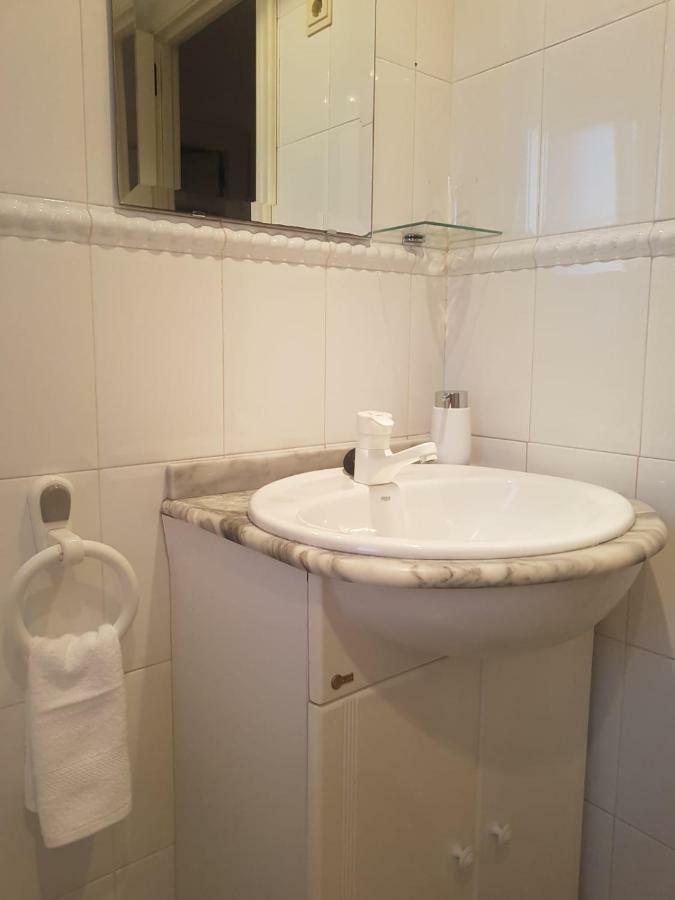 Apartamento Roquetas De Mar Urbanizacion, 2 Dormitorios, Gran Terraza Con Vista Al Mar, Wi-Fi, Parking Y Piscina Dış mekan fotoğraf